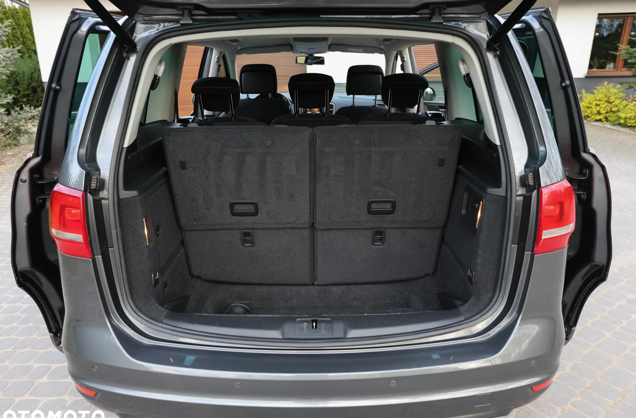 Volkswagen Sharan cena 57500 przebieg: 262418, rok produkcji 2014 z Jaworzno małe 781